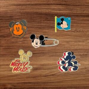 5 Mickey Mouse Disney Parks Trading Pins, Plus 2 Bonus Pins